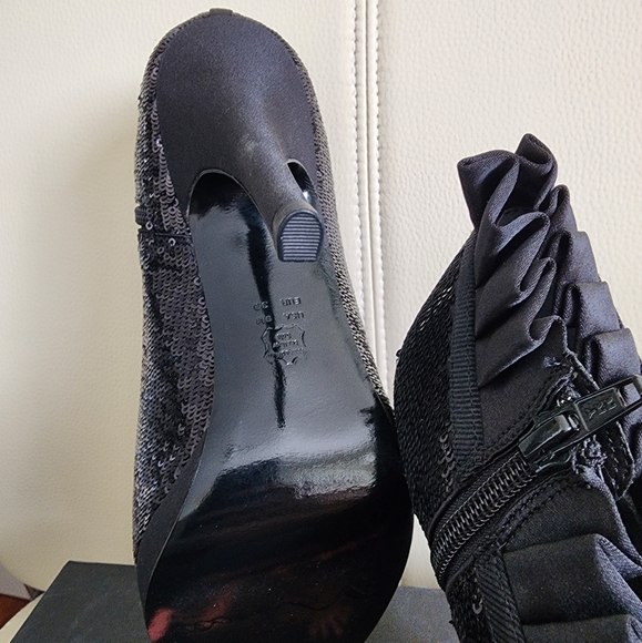 Black Sequined Nina Heels - Picture 3 of 3